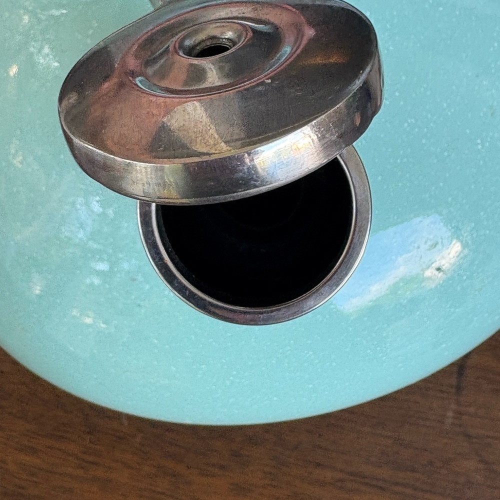 Tea Kettle - Picture 3 of 9